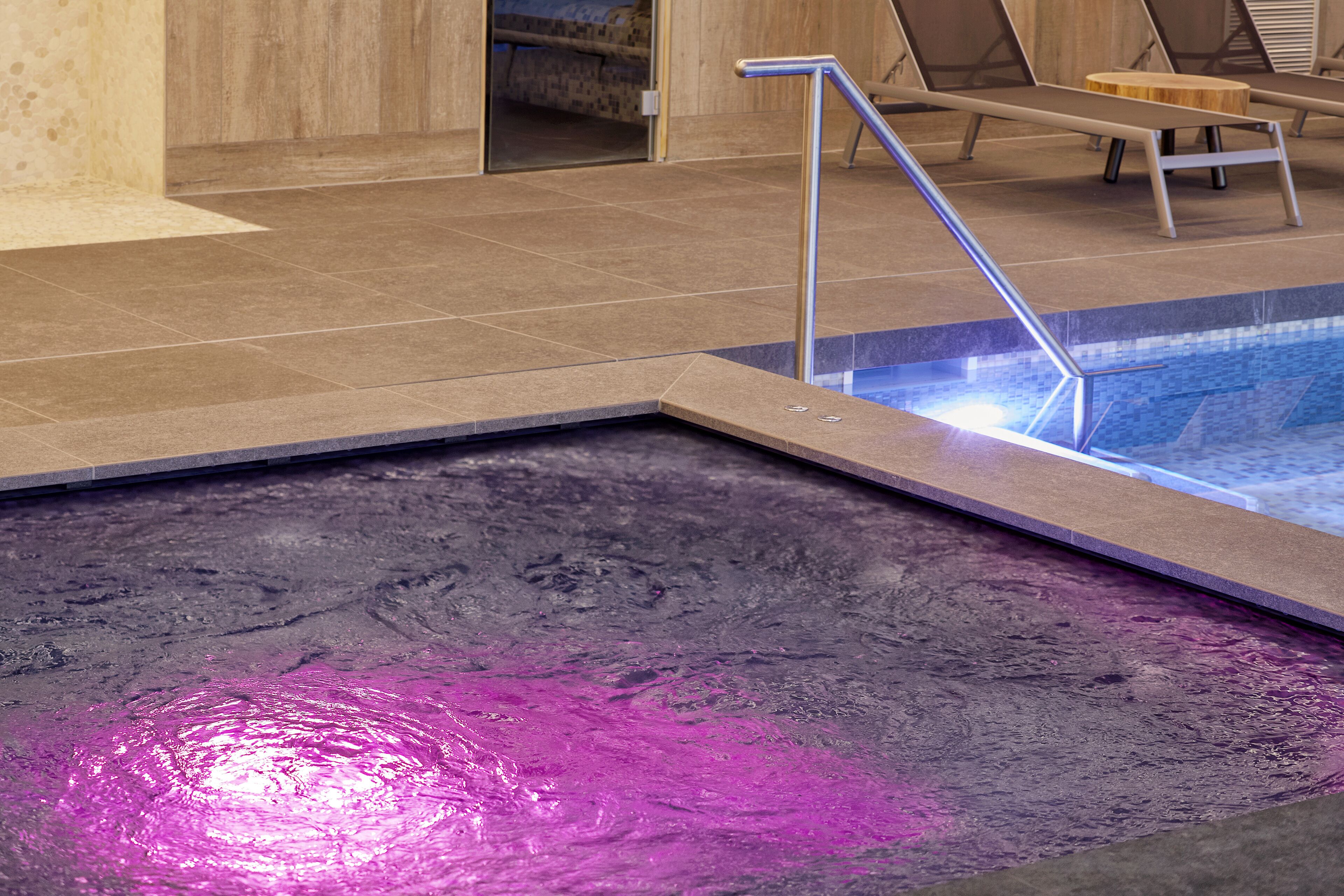 indoor pool, pool loungers