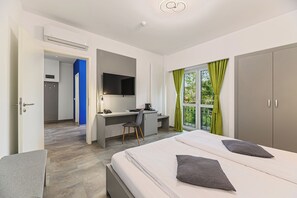 Business-Studio | Minibar, Zimmersafe, Schreibtisch, laptopgeeigneter Arbeitsplatz