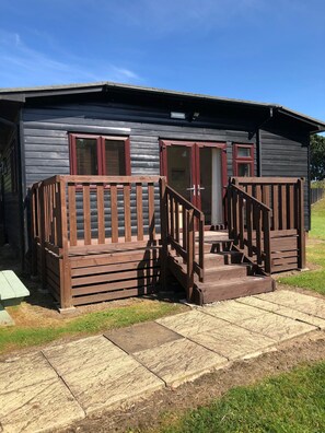 Soundproofing, iron/ironing board, free WiFi, bed sheets - The Farmhouse at Fincham (King's Lynn)