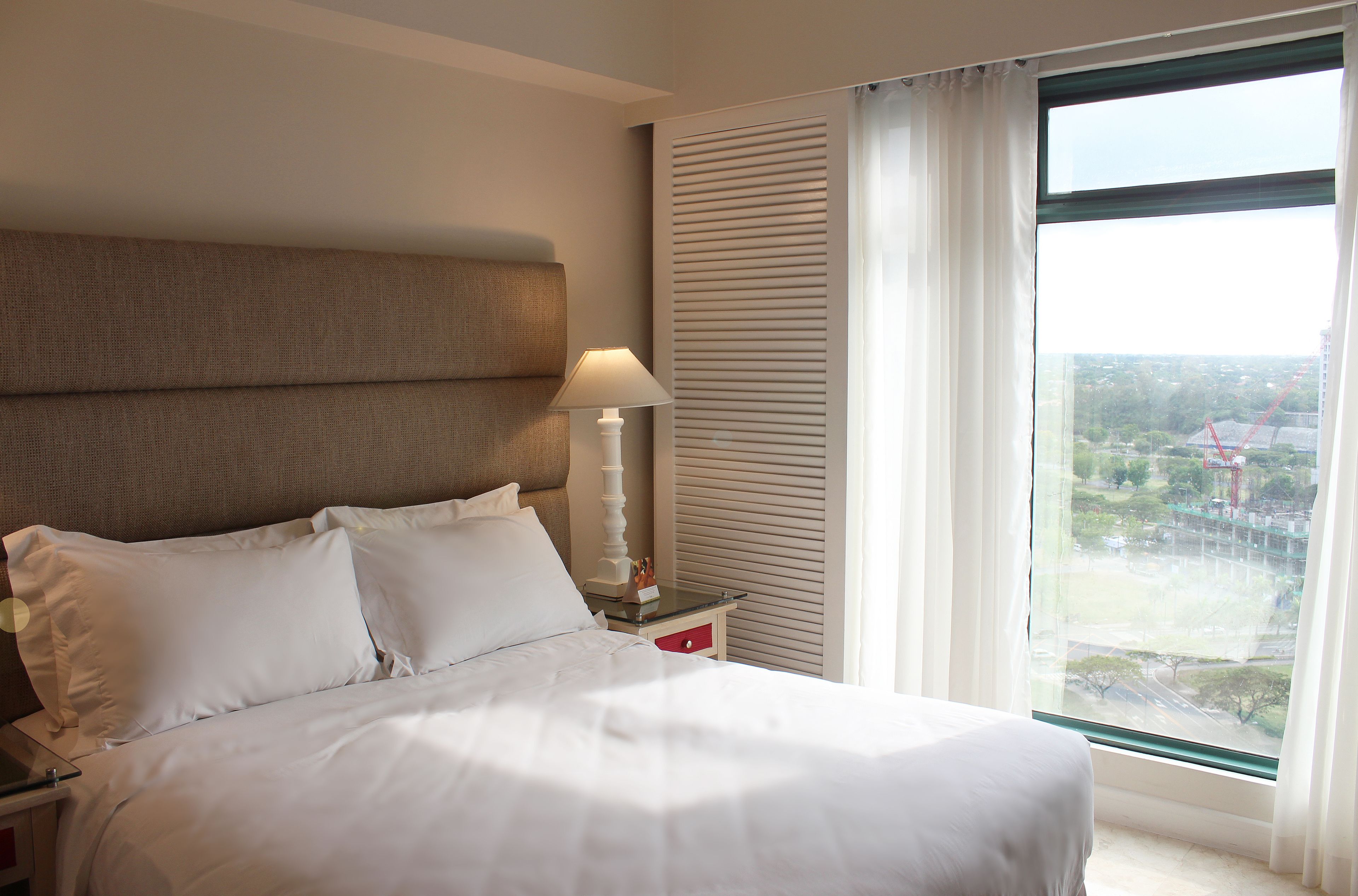 business suite, 1 bedroom | 1 bedroom, in-room safe, desk, iron/ironing board