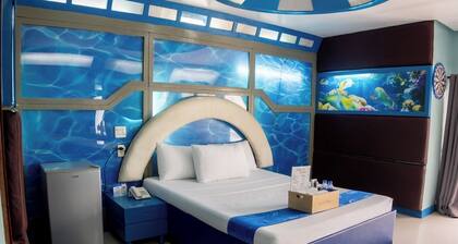 Hotel DreamWorld Araneta Cubao