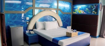 Hotel DreamWorld Araneta Cubao