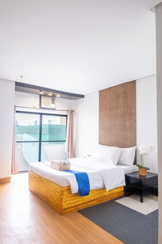 Hotel DreamWorld Araneta Cubao