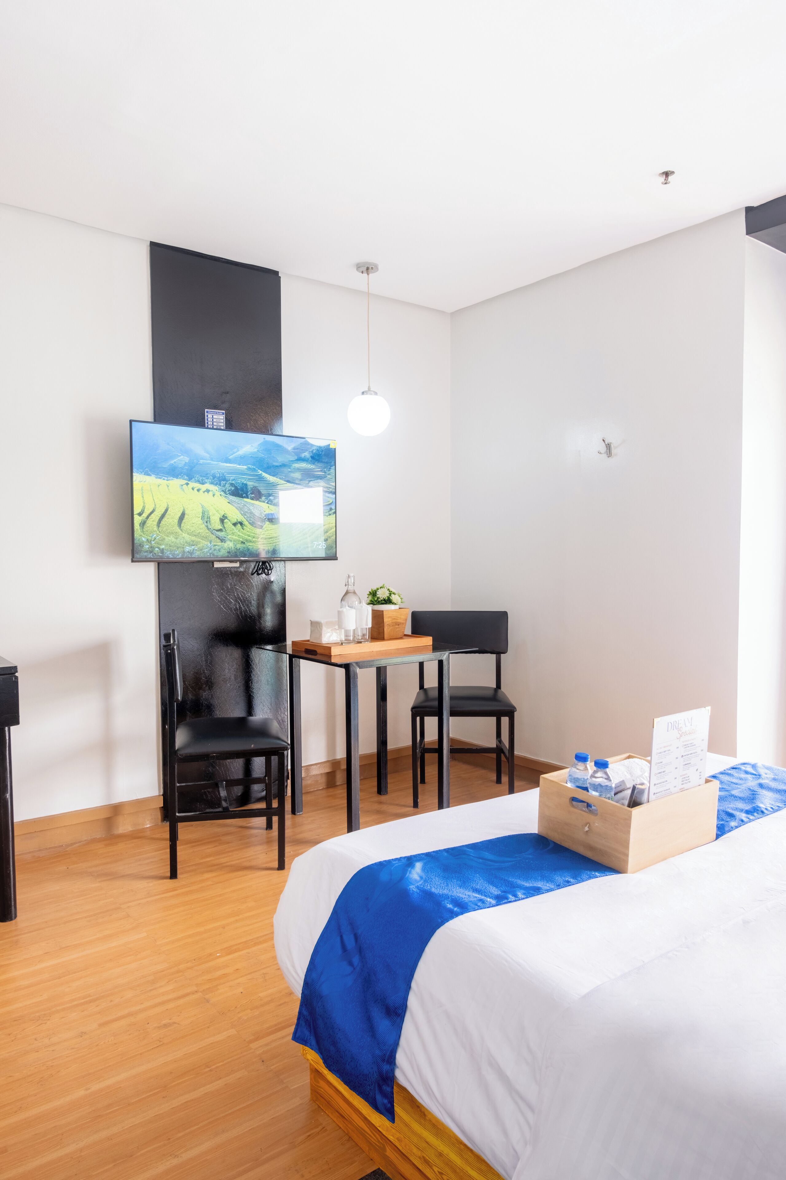 Mega Suite | Wi-Fi de cortesia, roupa de cama