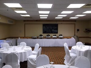 Banquet hall - Carlton Lodge Adrian (Adrian)