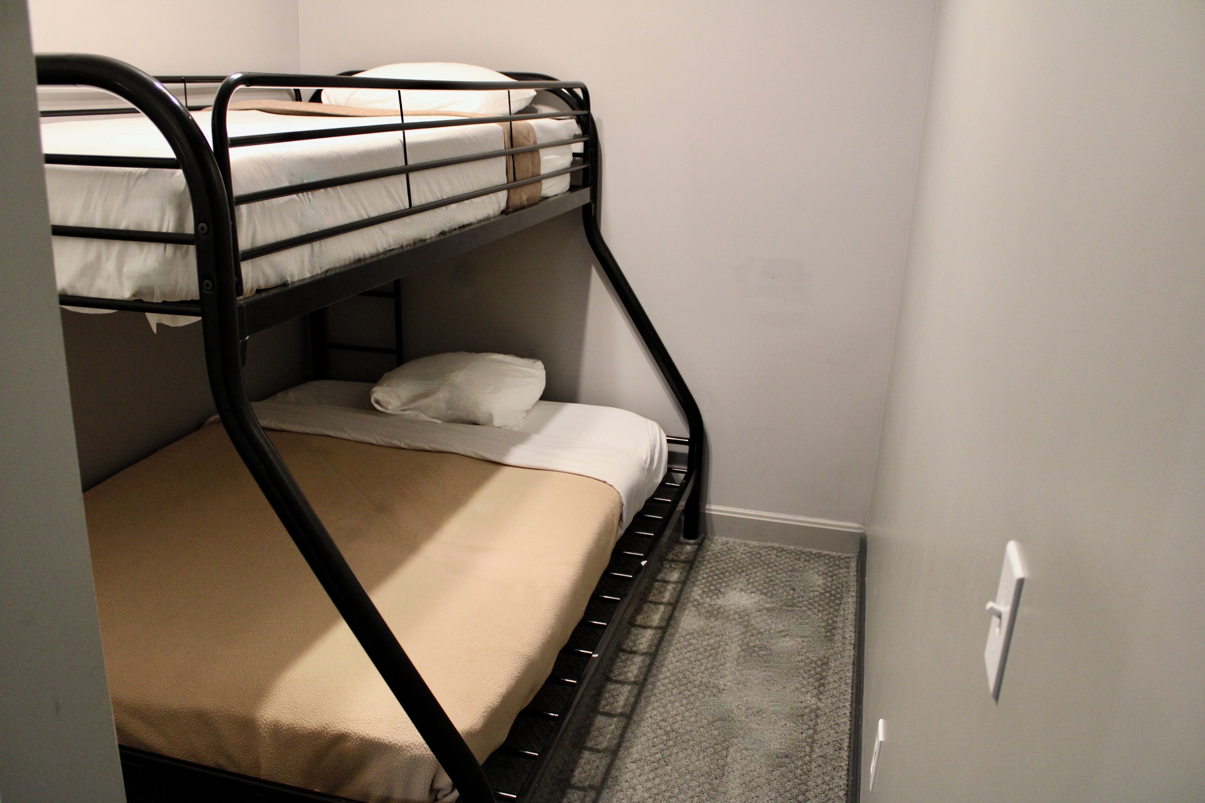 family studio suite | premium bedding, pillow-top beds, in-room safe, blackout curtains