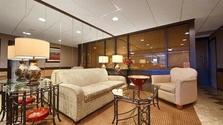 West Gate Inn Nyack - Image 2