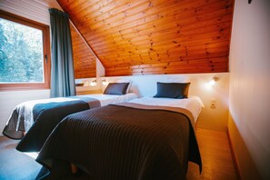 Traditional Cottage, 1 Bedroom, Fireplace, Garden Area | Blackout drapes, cribs/infant beds, free WiFi, bed sheets - Le Val D'Arimont Resort (Malmedy)