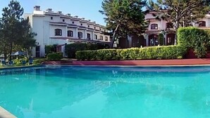 Udendørs pool