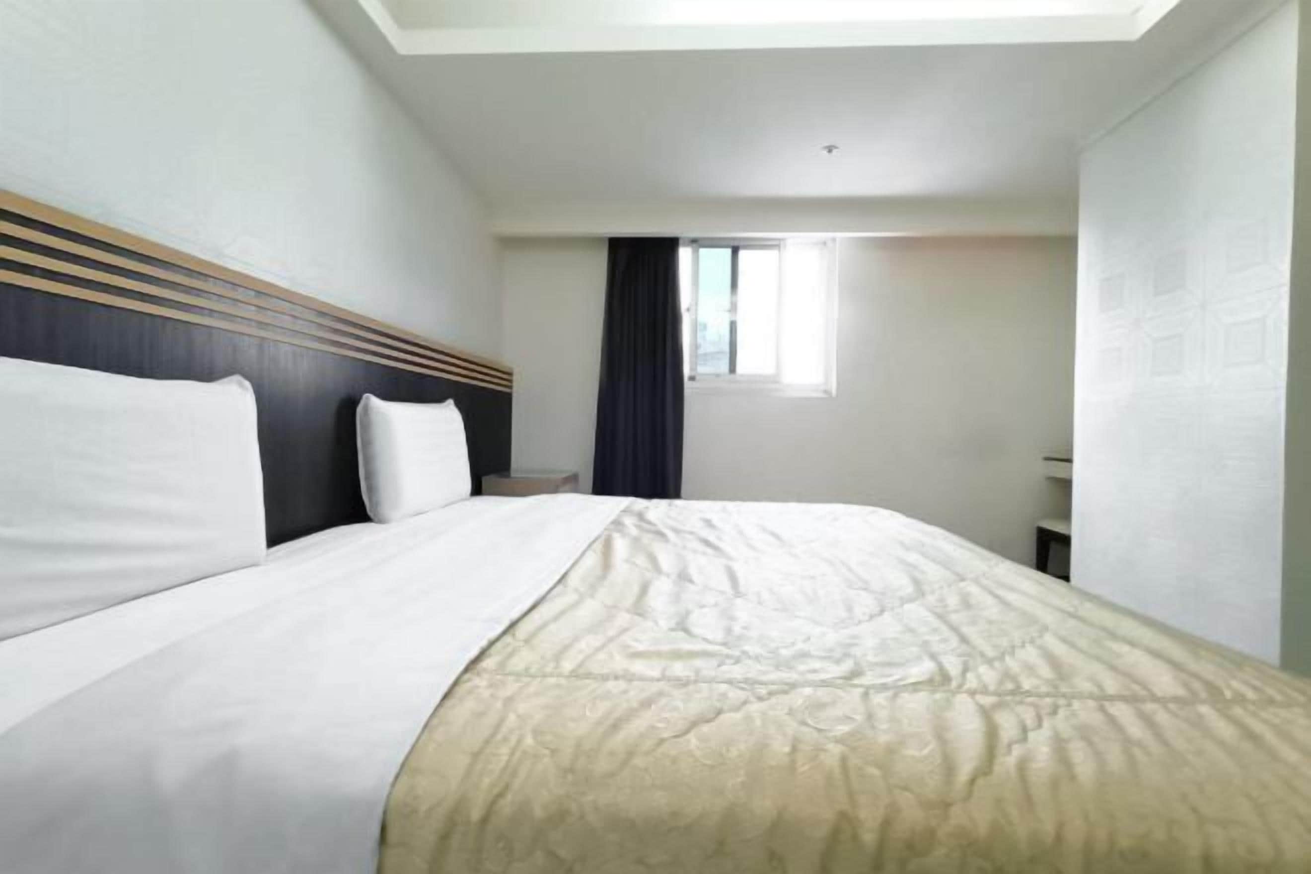 Matelas mémoire de forme, minibar, Wi-Fi gratuit, draps fournis