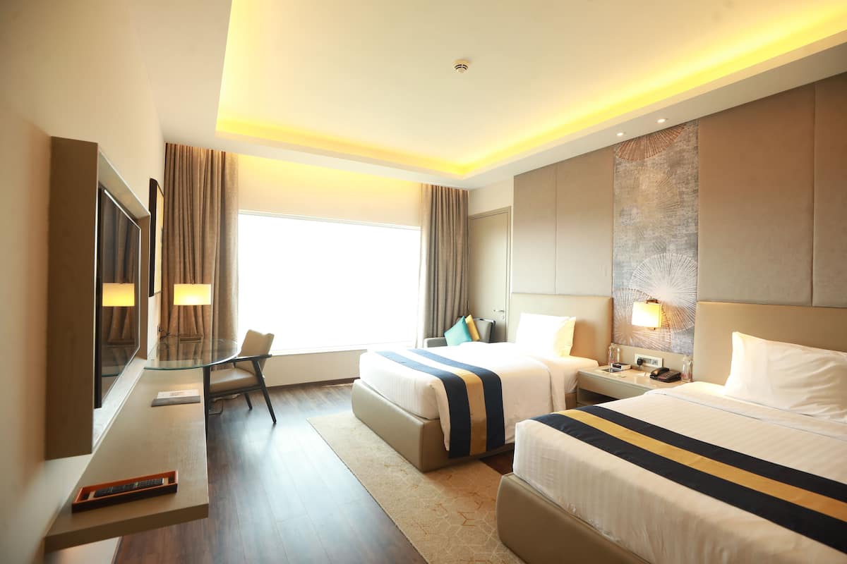 1 bedroom, minibar, in-room safe, desk