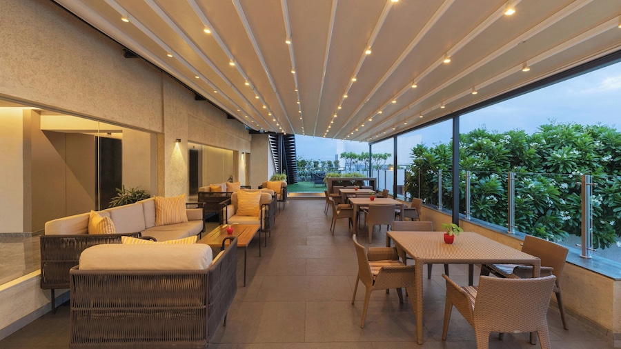 Courtyard by Marriott Bhopal