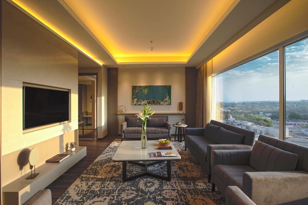 Courtyard by Marriott Bhopal