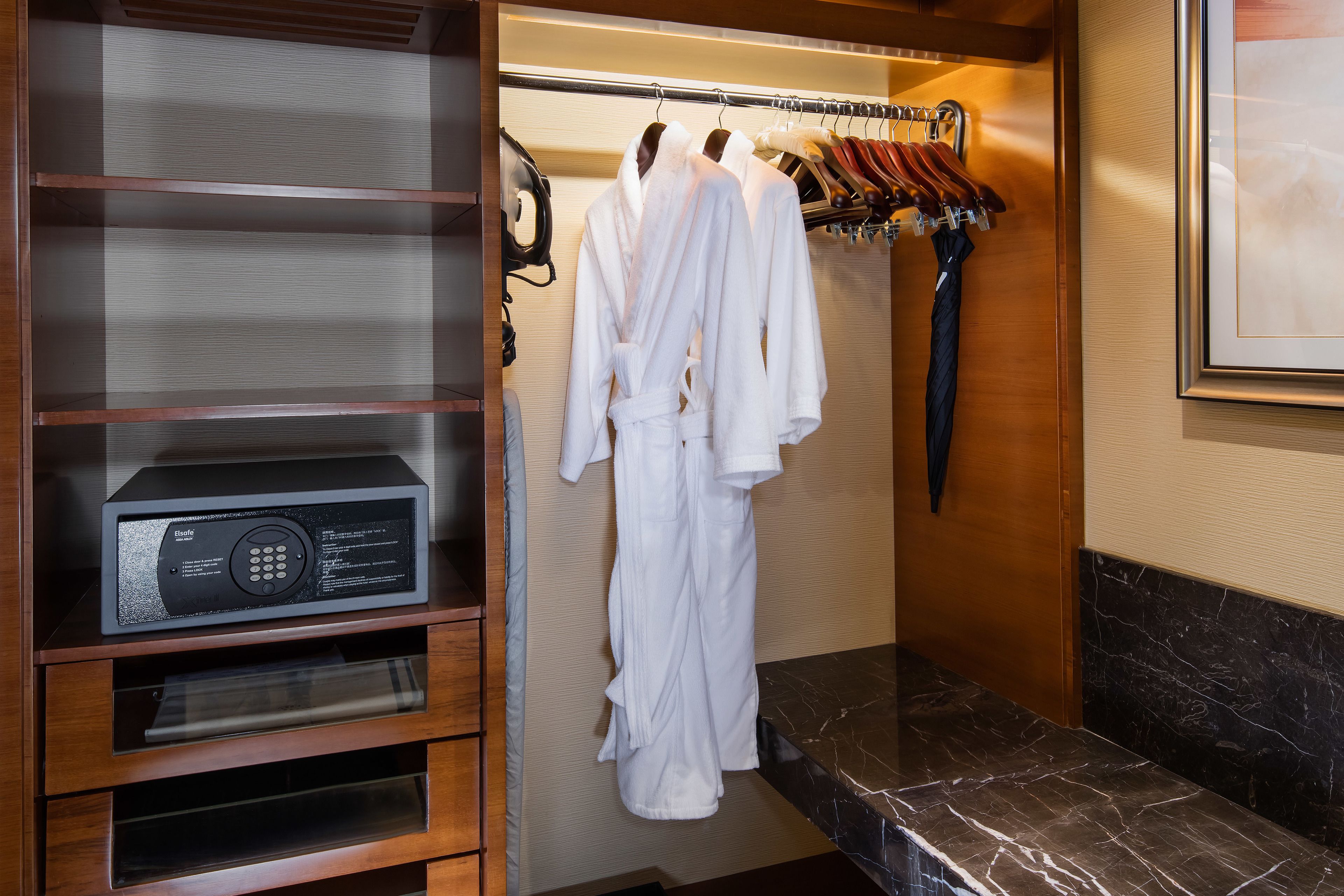 Room amenity
