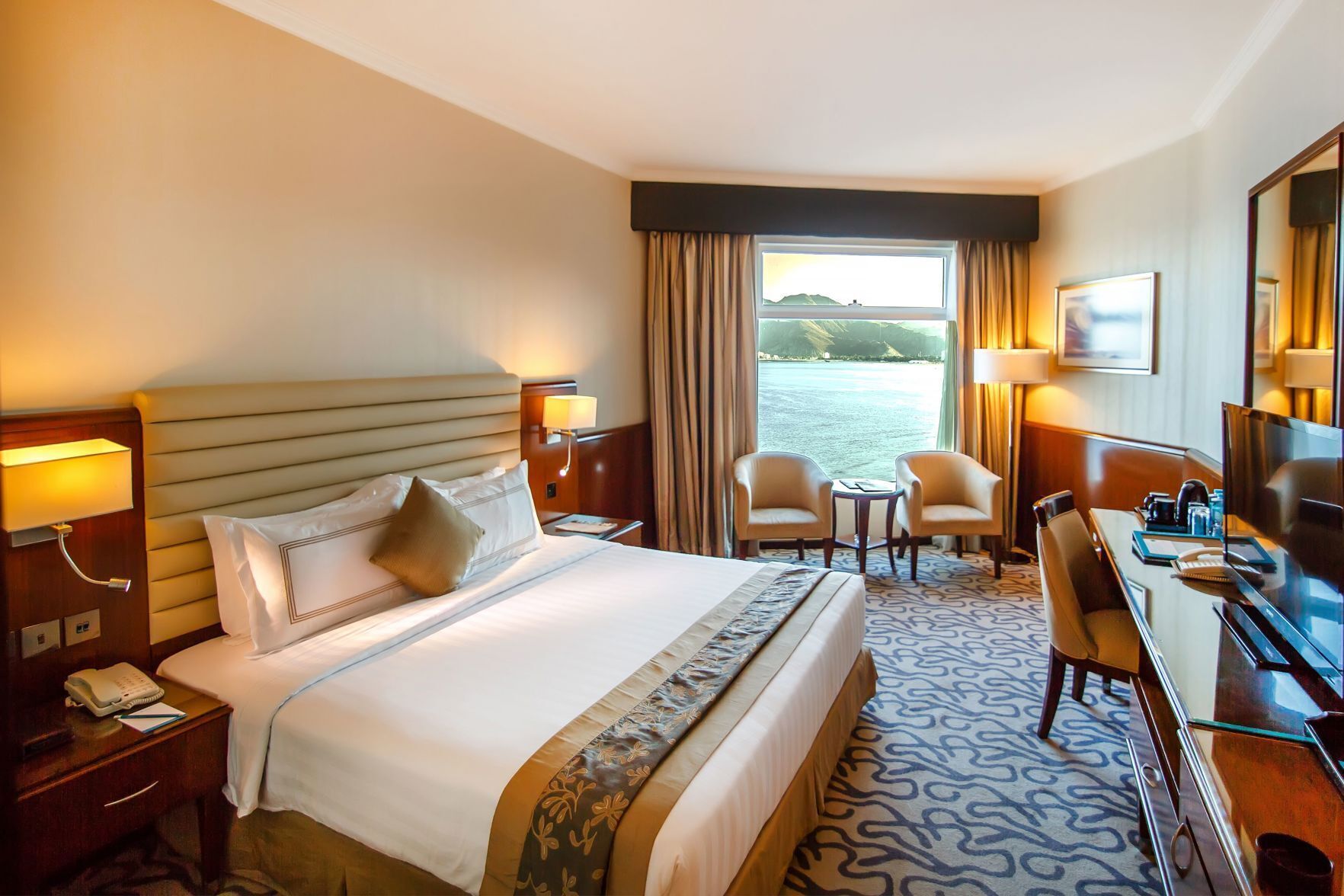 Minibar, in-room safe, desk, laptop workspace