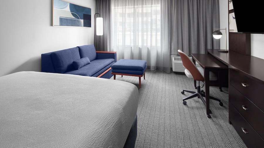 Courtyard by Marriott Cleveland University Circle