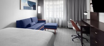 Courtyard by Marriott Cleveland University Circle