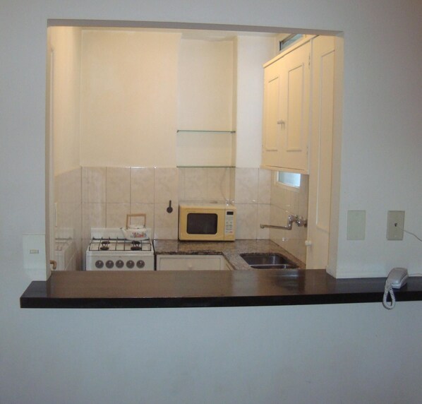 Private kitchen - Edificio Charcas Apart Hotel (Buenos Aires)