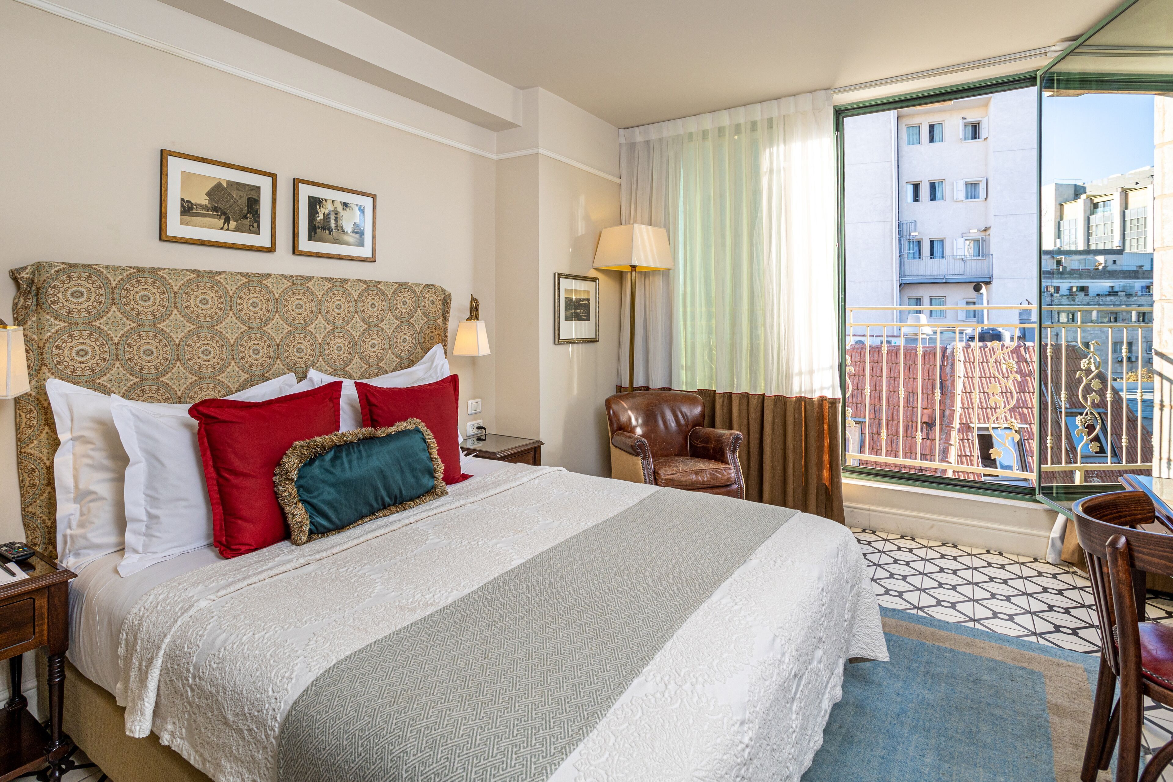 In-room safe, desk, blackout curtains, free WiFi
