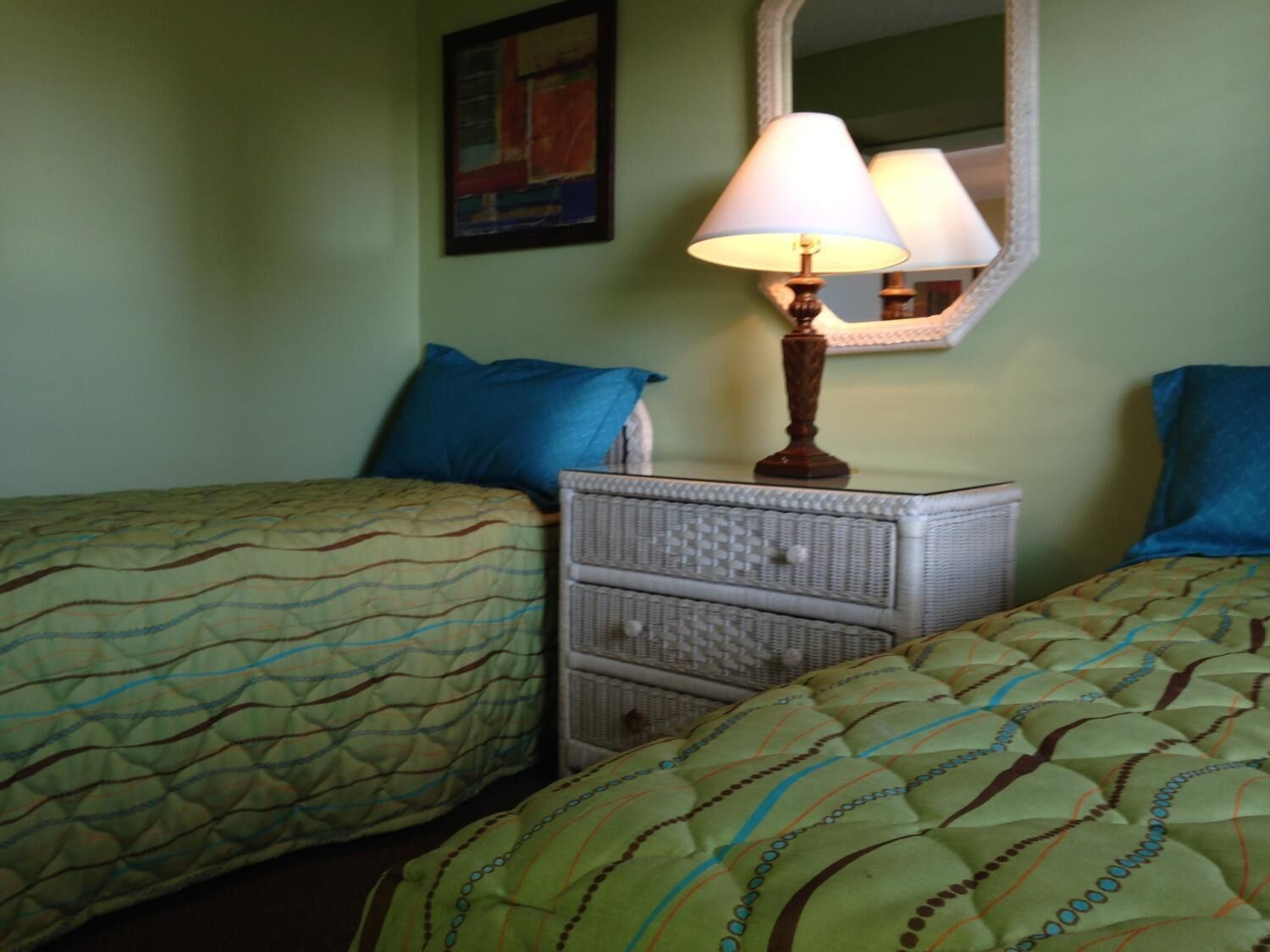 suite, 2 bedrooms | individually decorated, individually furnished, iron/ironing board