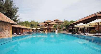 Poshanu Resort
