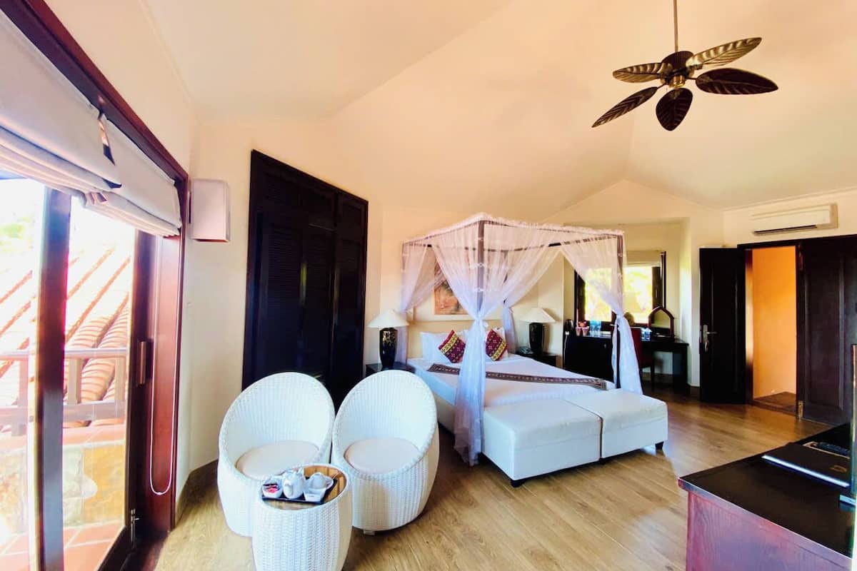 Ocean View Bungalow | 1 bedroom, premium bedding, pillowtop beds, minibar