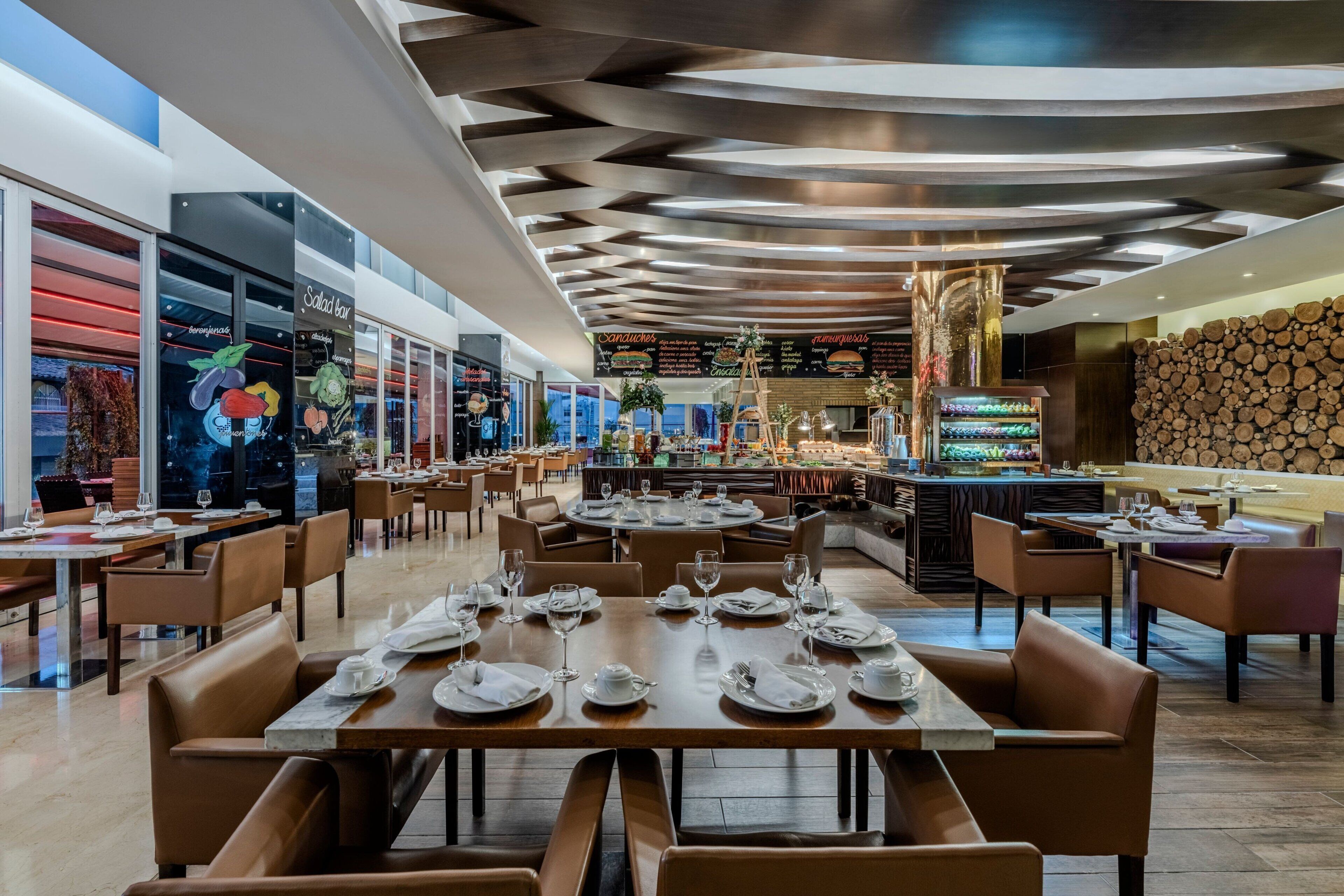 3 restaurants, breakfast, lunch served; local and international cuisine