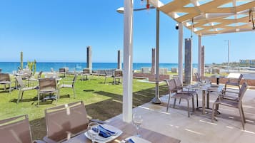3 Restaurants; Frühstück, Mittagessen und Abendessen werden serviert