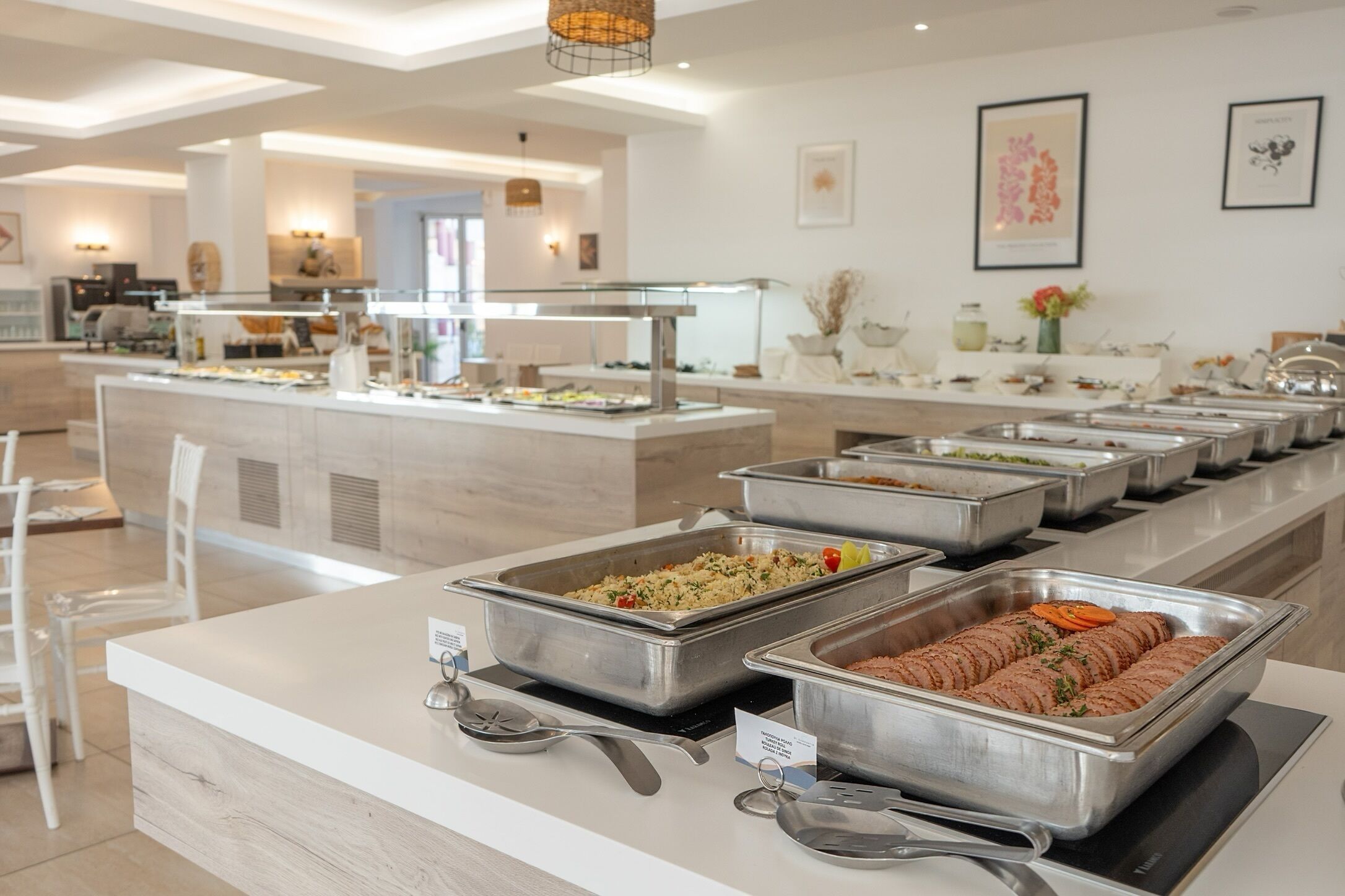 3 Restaurants, Frühstück, Mittagessen, Abendessen, internationale Küche