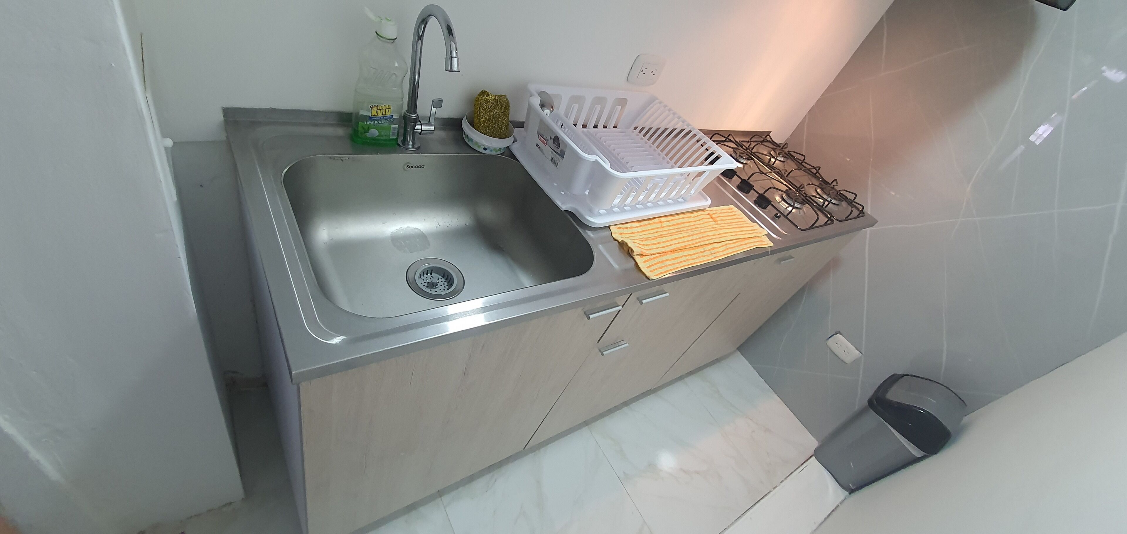 family room | private kitchen | fridge, microwave, griddle