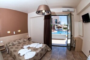 アイロン / アイロン台、WiFi (無料)、ベッドシーツ