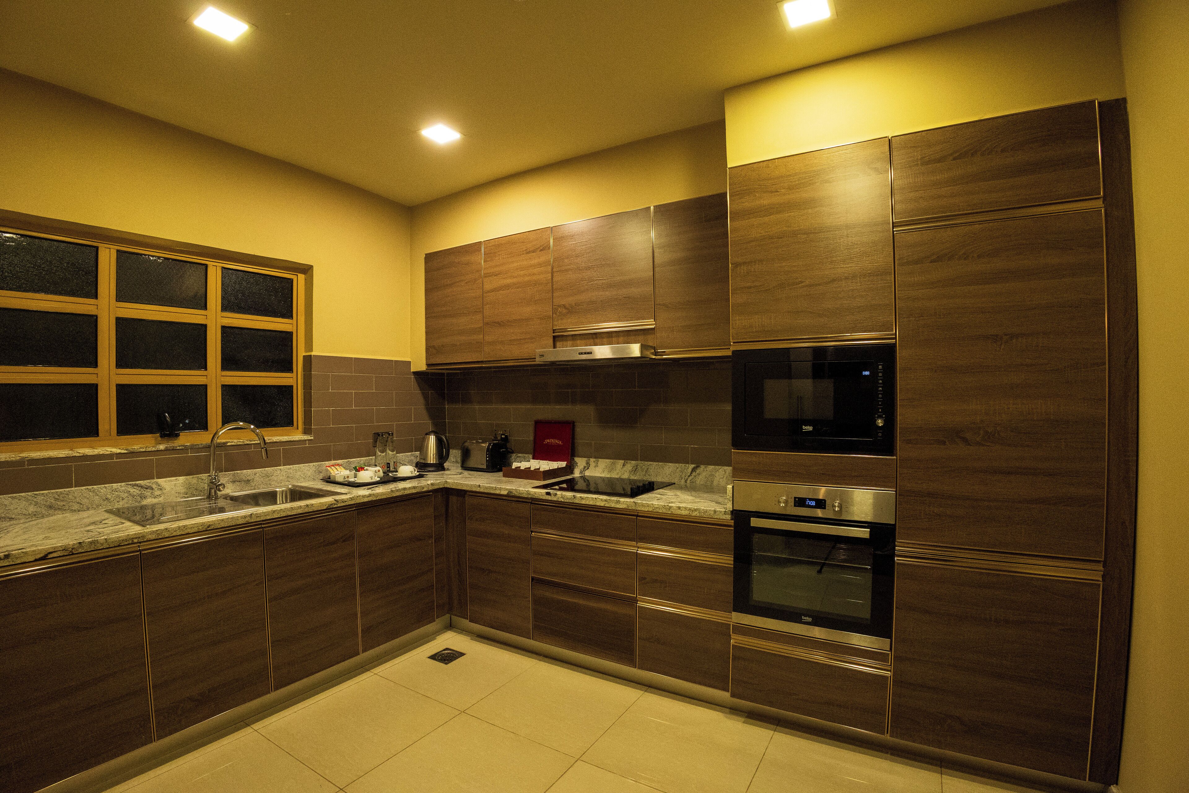 junior suite | private kitchen | mini-fridge, coffee/tea maker, electric kettle