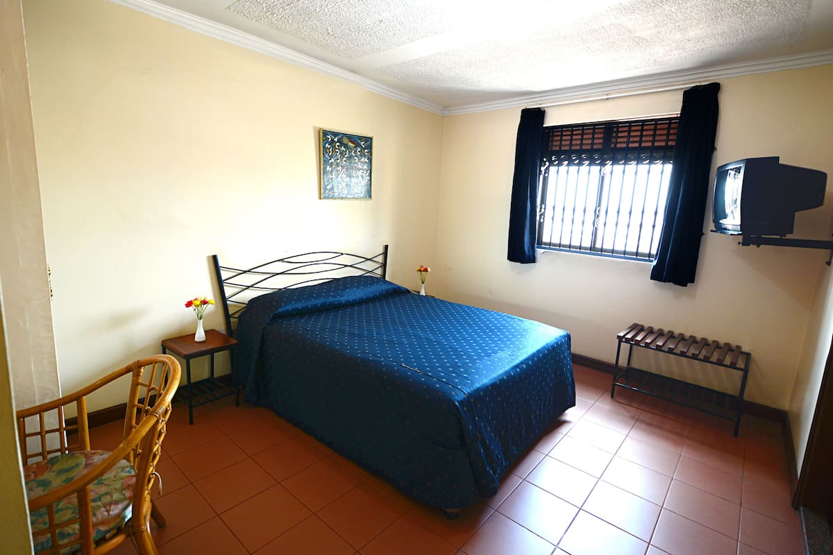 Standard Single Room | In-room safe, rollaway beds (surcharge), high-speed internet