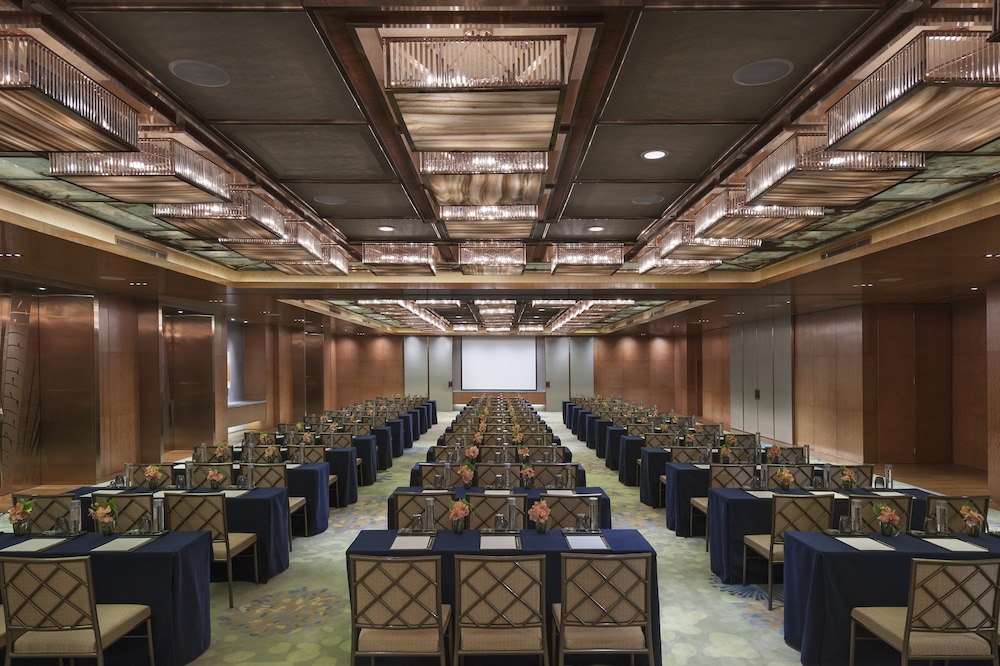 Mandarin Oriental Pudong, Shanghai photo 7