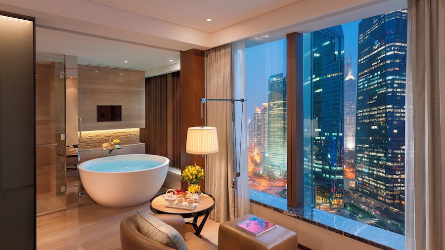 Mandarin Oriental Pudong, Shanghai