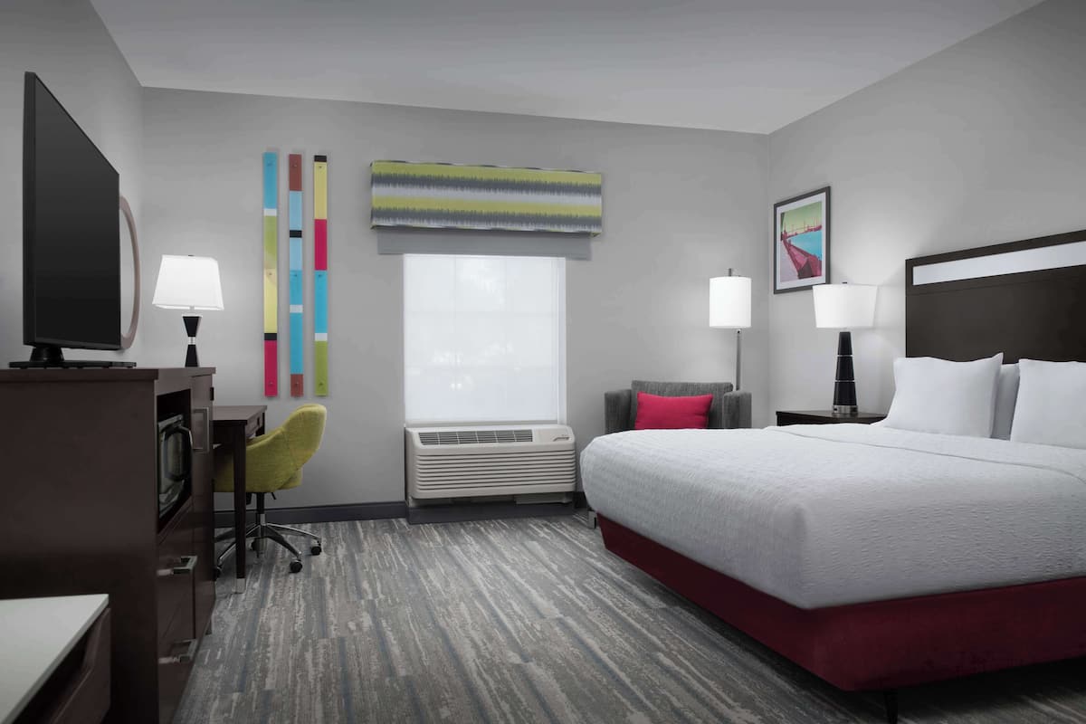 Hypo-allergenic bedding, in-room safe, desk, laptop workspace