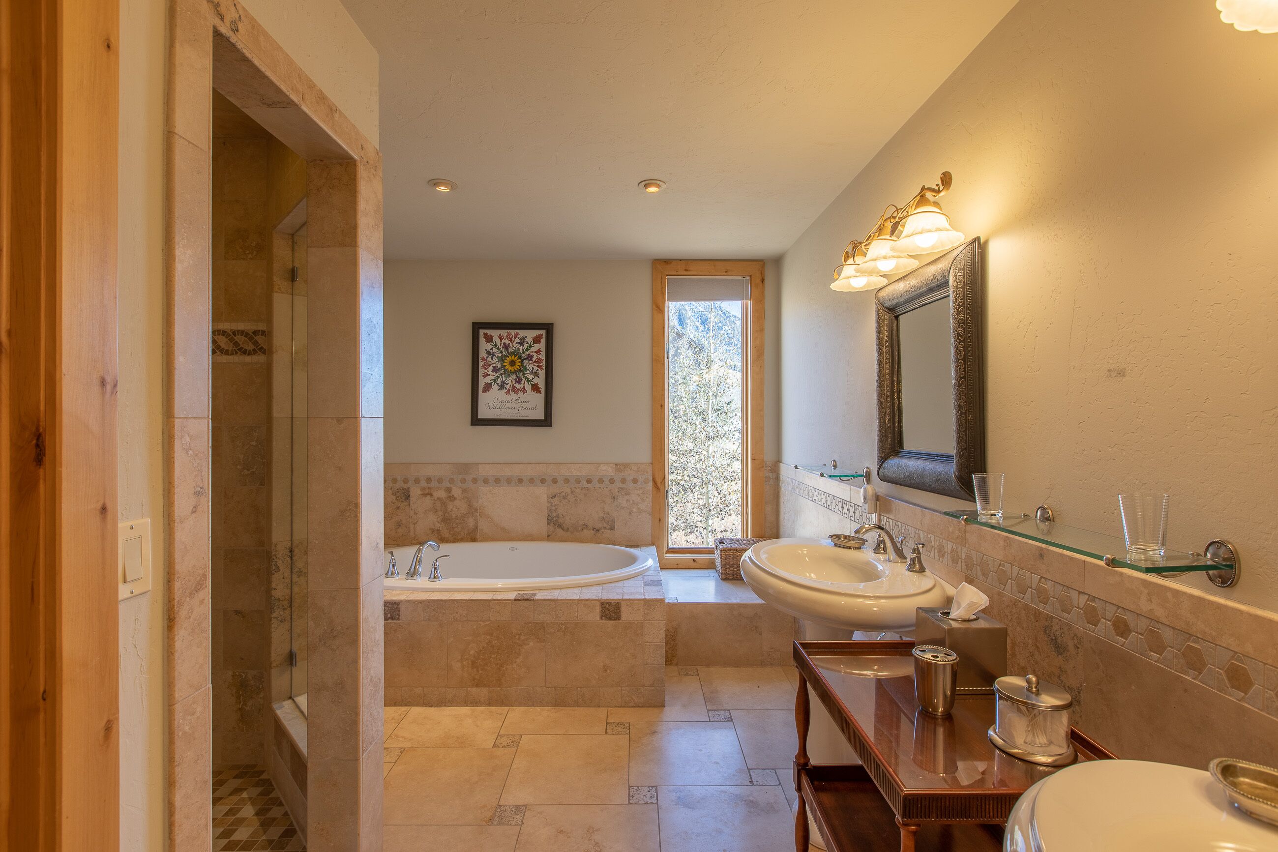 premium room (not pet friendly and no elevator) | bathroom | combined shower/bathtub, designer toiletries, hair dryer, towels