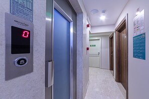 Premium bedding, minibar, in-room safe, soundproofing - Septimum (Istanbul)