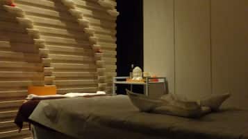 Sauna, bagno turco, trattamenti per il corpo, aromaterapia
