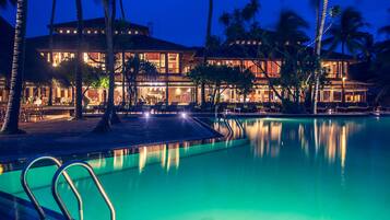 Front of property – evening/night