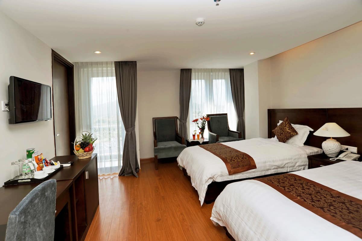 Minibar, in-room safe, desk, blackout drapes