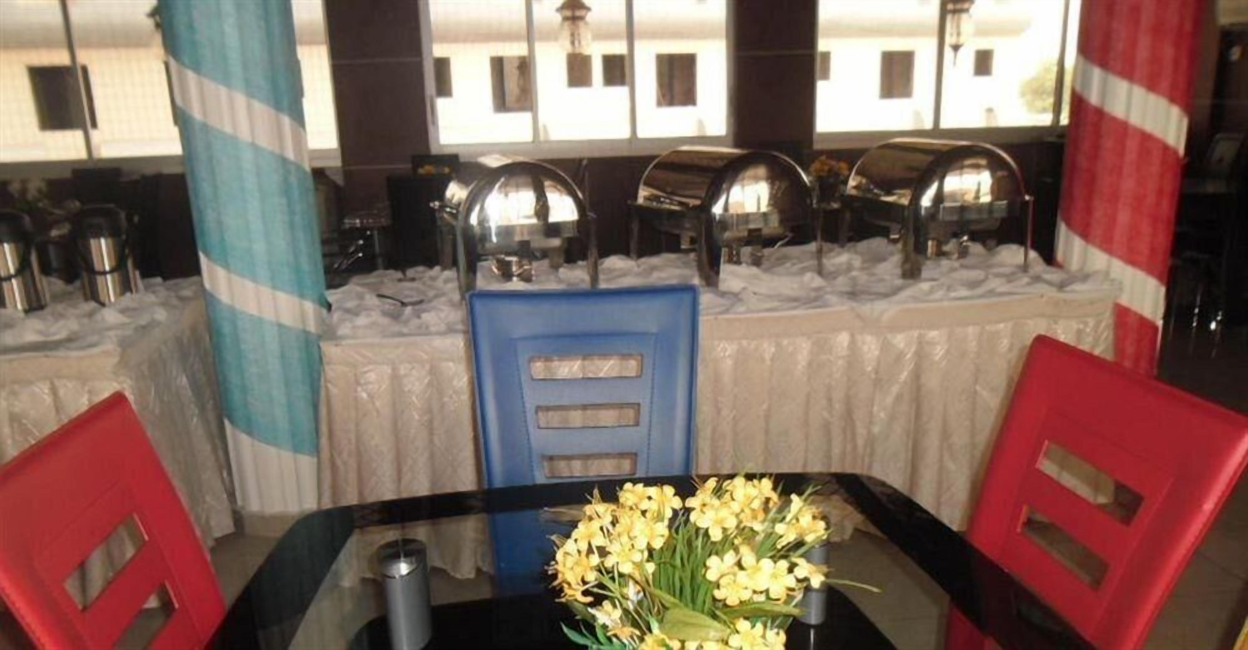 breakfast, lunch, dinner served; modern european cuisine