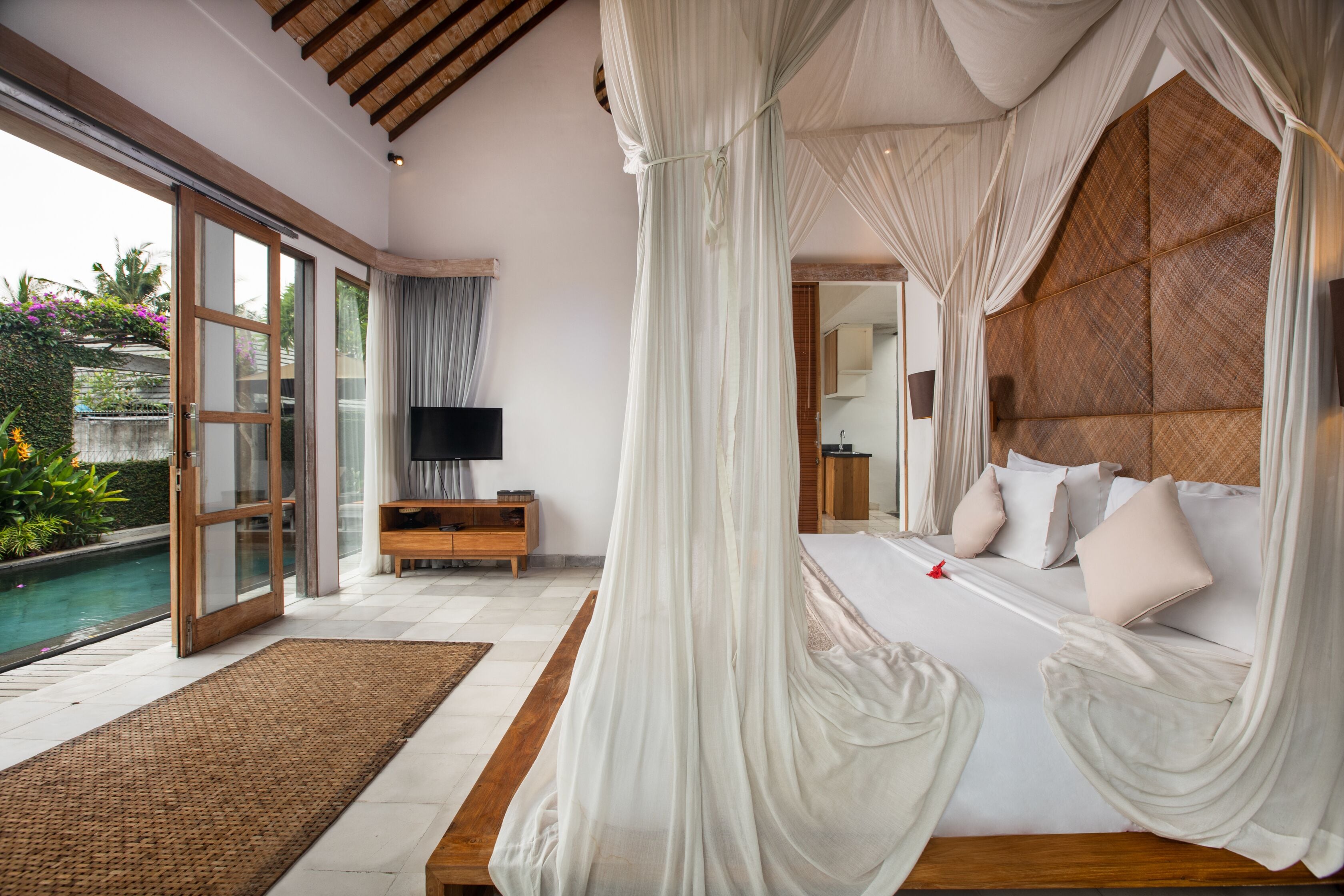 villa, 2 bedrooms, private pool (free daily afternoon tea) | minibar, in-room safe, desk, laptop workspace