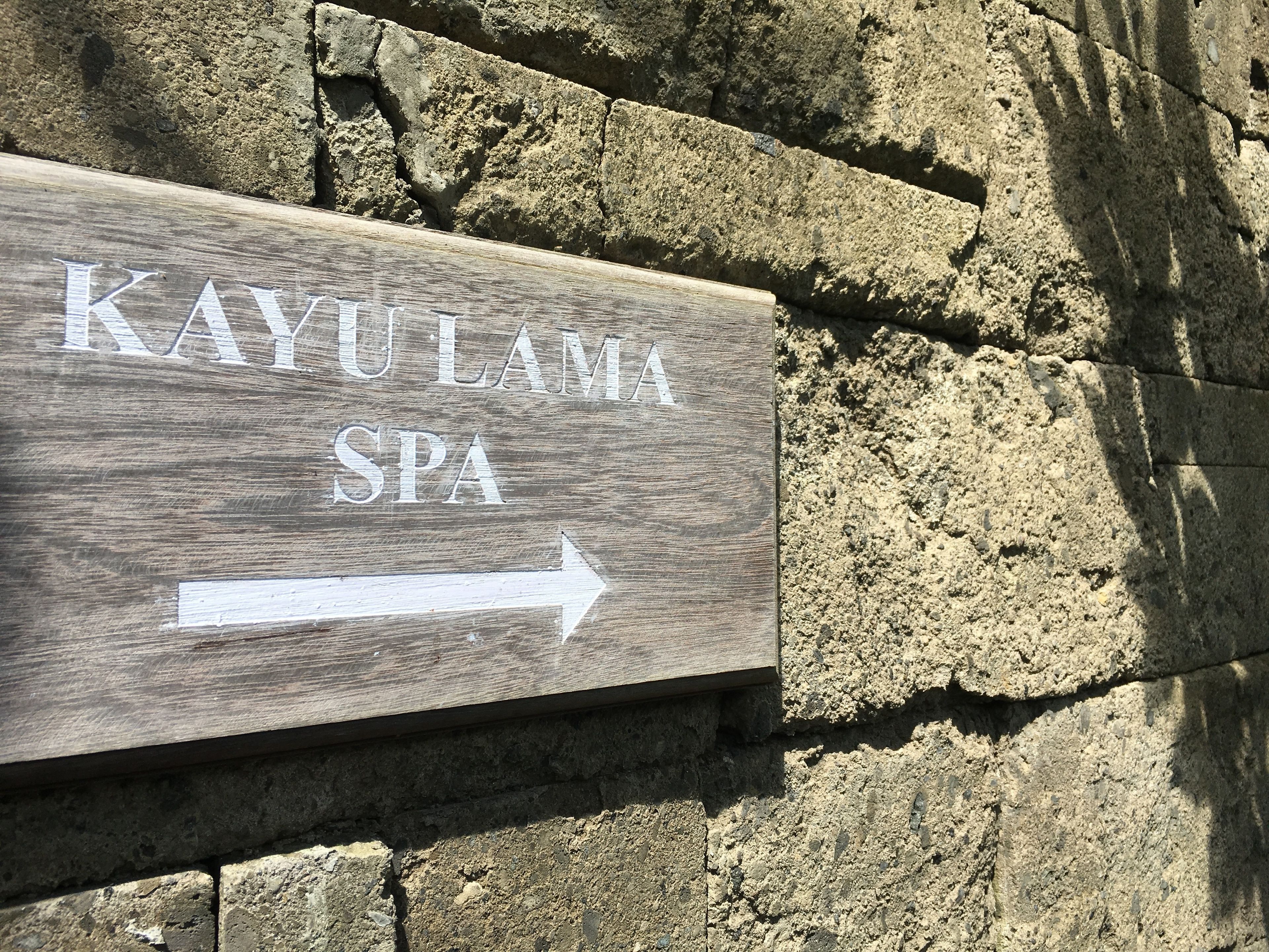 body treatments, aromatherapy, hot stone massages, deep-tissue massages