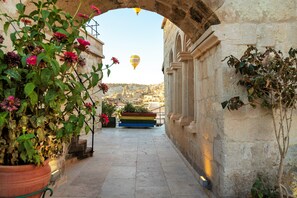 Exterior - Doors Of Cappadocia (Nevsehir)