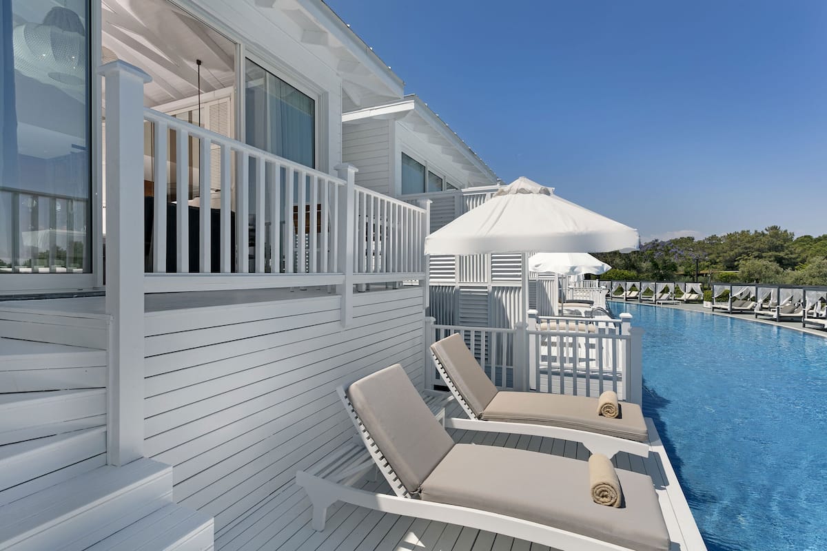 Maldive House (Swim Up) | 迷你吧（备有免费物品）、客房内保险箱、办公桌、笔记本电脑工作区