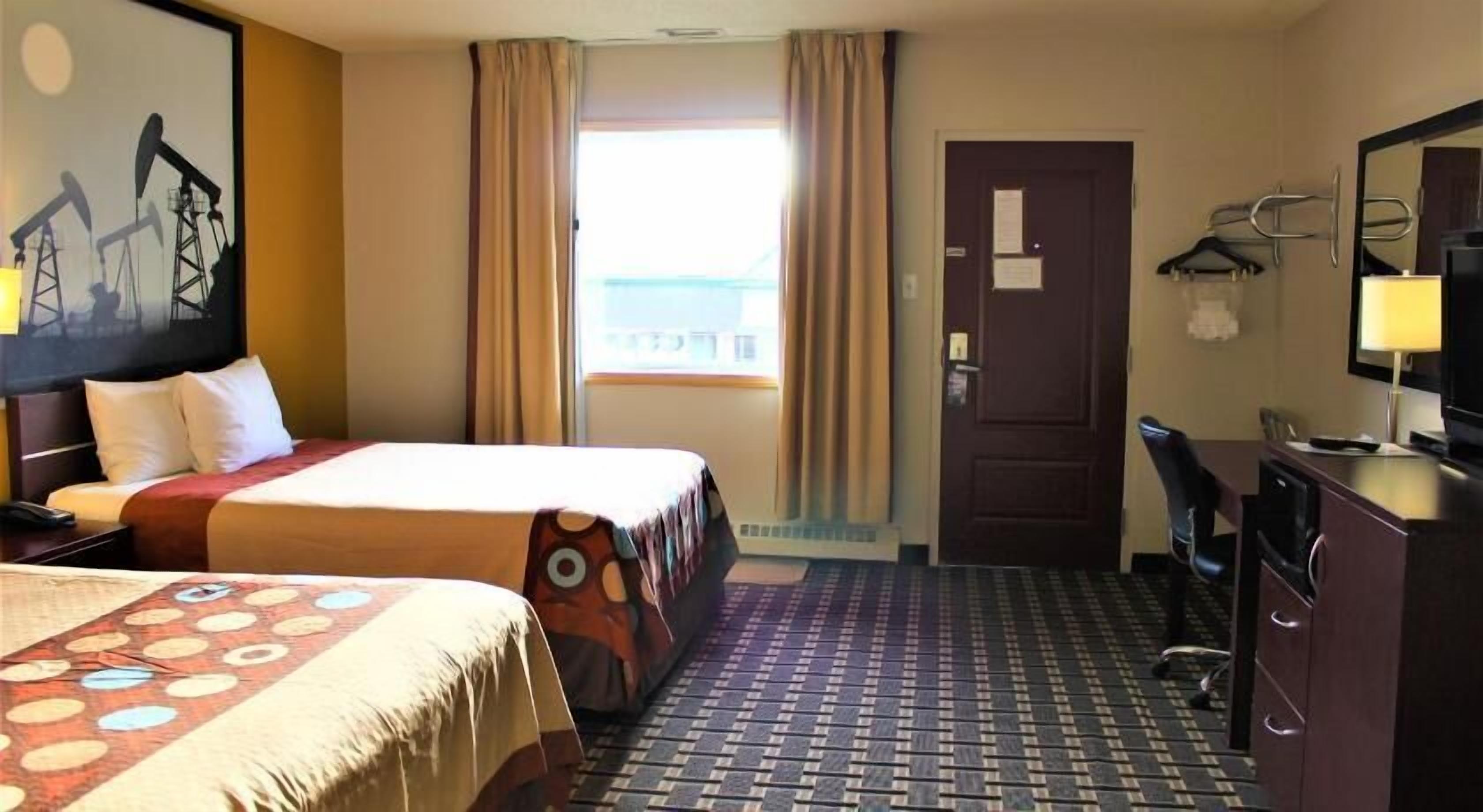 Schreibtisch, laptopgeeigneter Arbeitsplatz, Verdunkelungsvorhänge