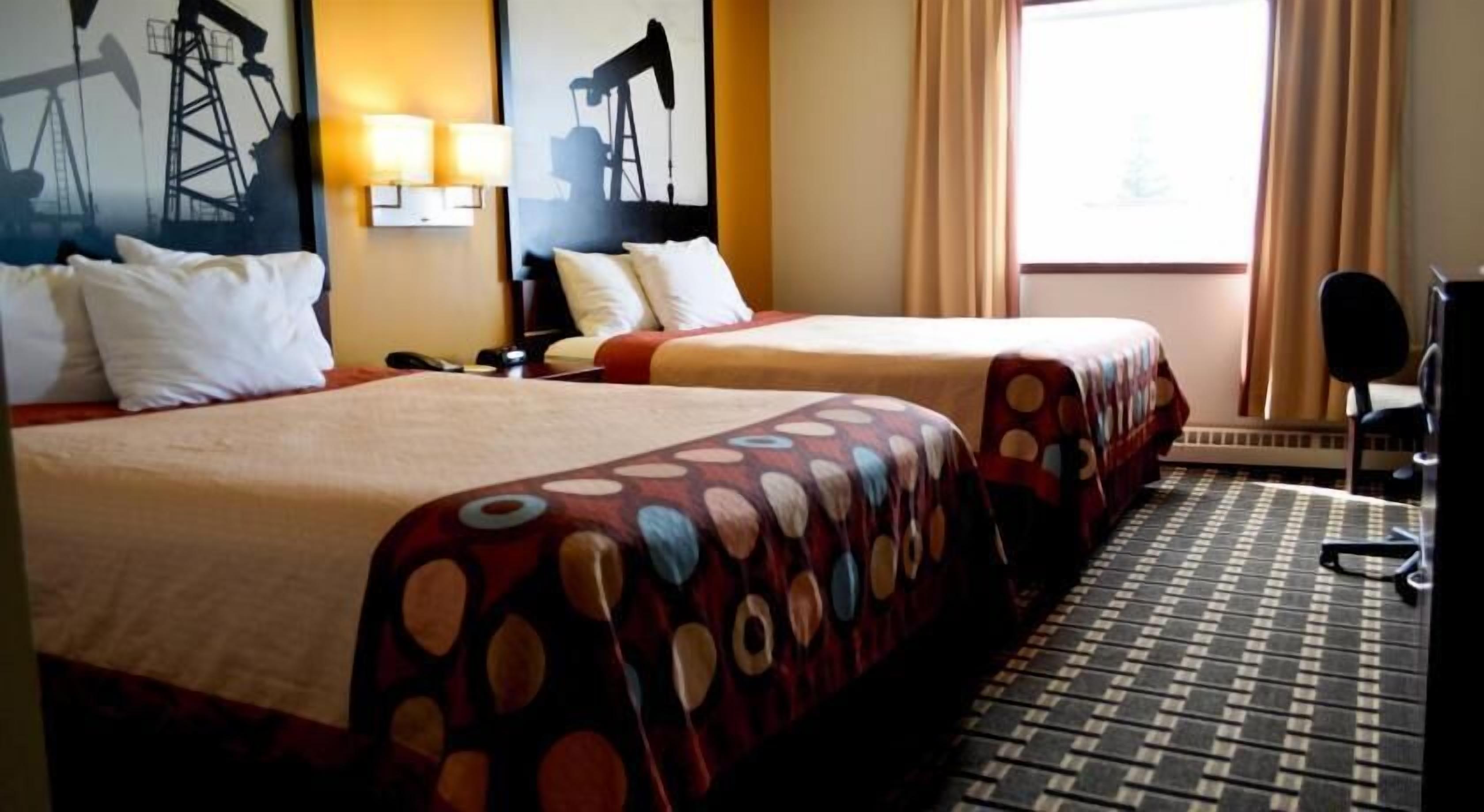 Schreibtisch, laptopgeeigneter Arbeitsplatz, Verdunkelungsvorhänge