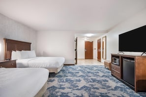 In-room safe, desk, blackout drapes, iron/ironing board - Hampton Inn Uvalde (Uvalde)