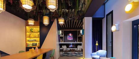 30-Zoll-LED-Fernseher mit Digitalempfang, Fernseher